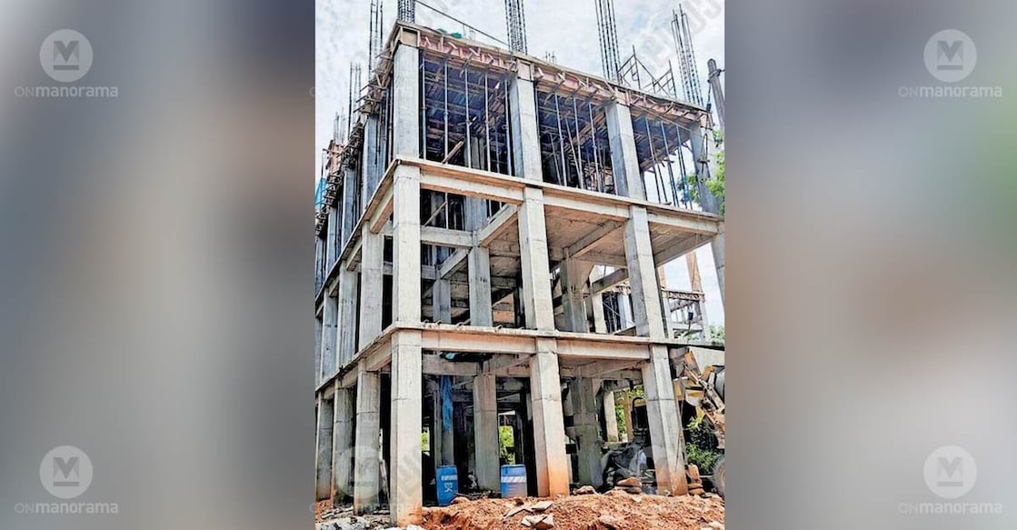 A massive water tank under construction at Puthanpally in Melattur, being built under the Jal Jeevan Mission to supply clean drinking water to three panchayats. Photo: Special arrangement 