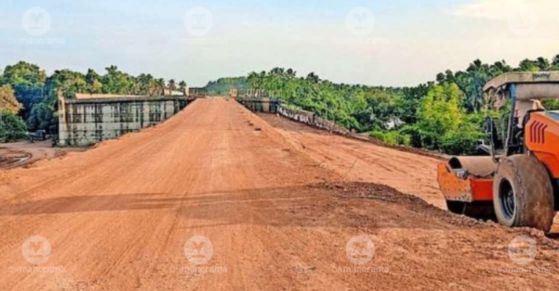 The section of the Payyanur Bypass on the national highway that connects to the new Perumba bridge. This part will be temporarily opened for traffic. Photo: Special Arrangement
