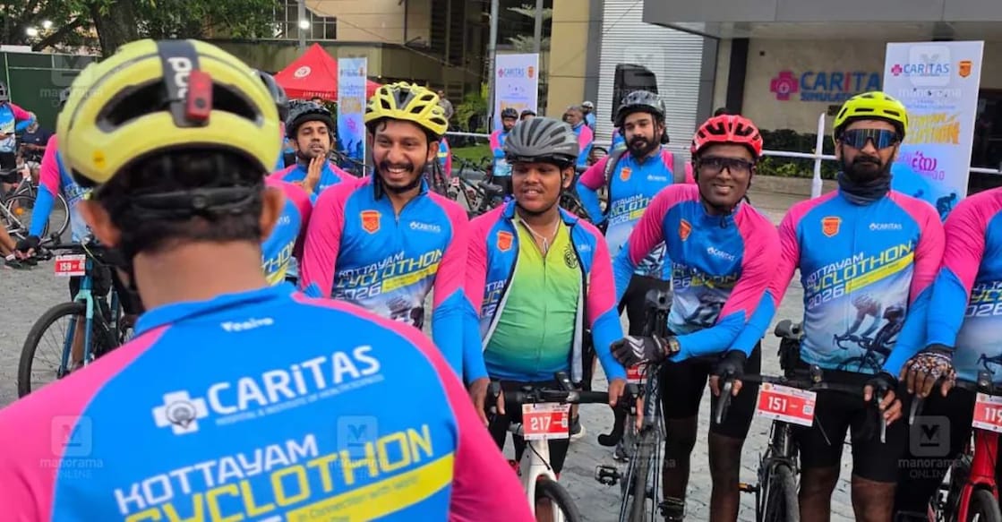 Participants in the Kottayam Cyclothon organised to promote heart health. Photo: Manorama.
