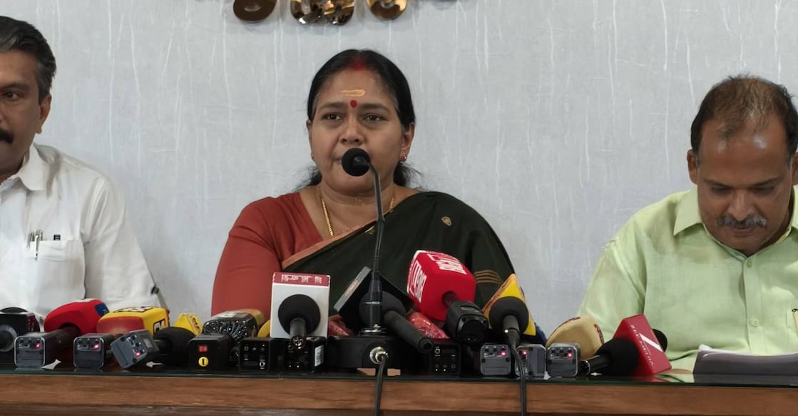 BJP leader Sobha Surendan addresses media in Thrissur. Photo: Special Arrangement