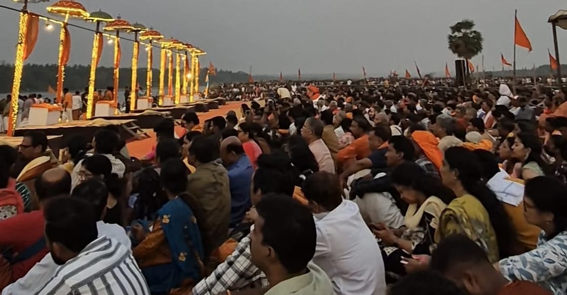 Glimpses from the Nila Arathi, held on the banks of the Nila River as part of the Mahamagha Mahotsavam. Photo: Special Arrangement