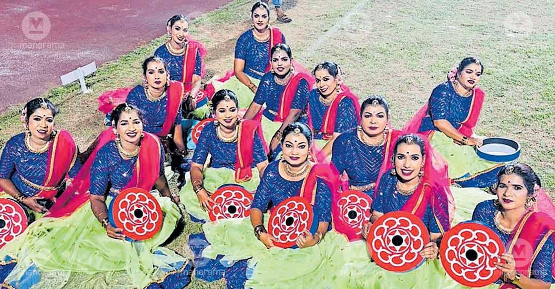 Women police officers from Kasaragod who performed a Gujarati fusion dance in Thiruvananthapuram. Photo: Special arrangement