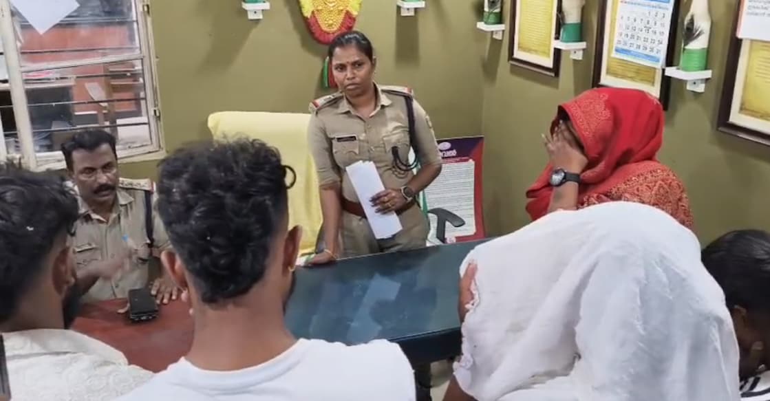 A screengrab showing the police questioning the accused. Photo: Special arrangement