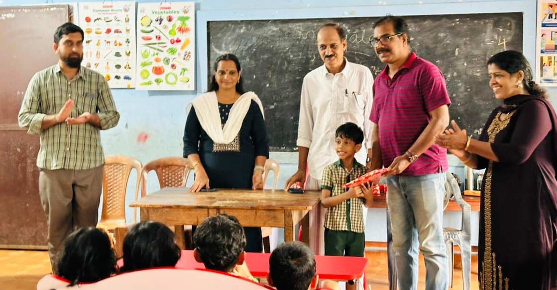 The winners of 'Say No to Mobile' challenge being awarded prizes in the classroom. Photo: Special arrangement