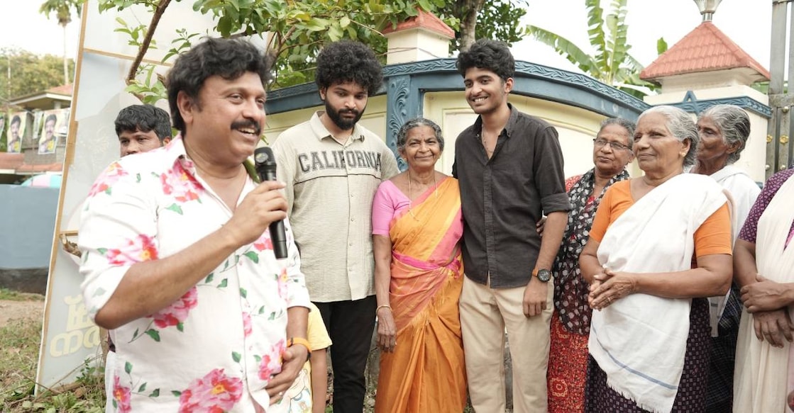 KB Ganesh Kumar with sons during election campaign in Pathanapuram, Kollam. Photo: Facebook/KB Ganesh Kumar