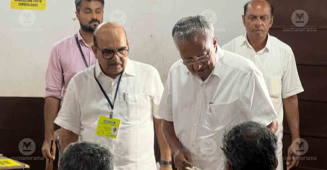 Chief Minister Pinarayi Vijayan arrives at RC Amala LP School in Pinarayi to cast his vote. Photo: Jithin Joel Harim