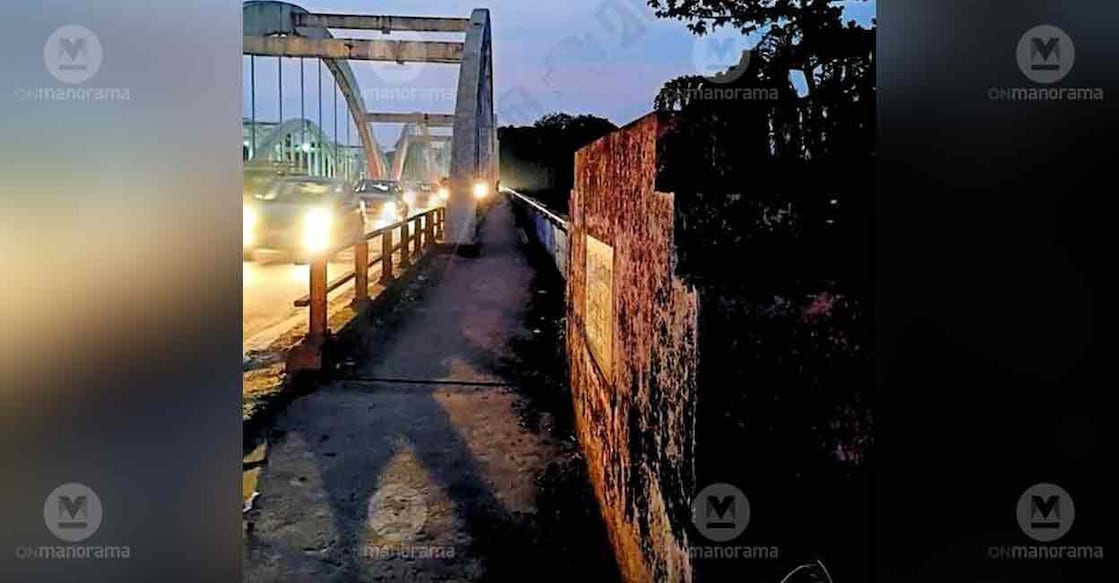 marthanda-varma-bridge