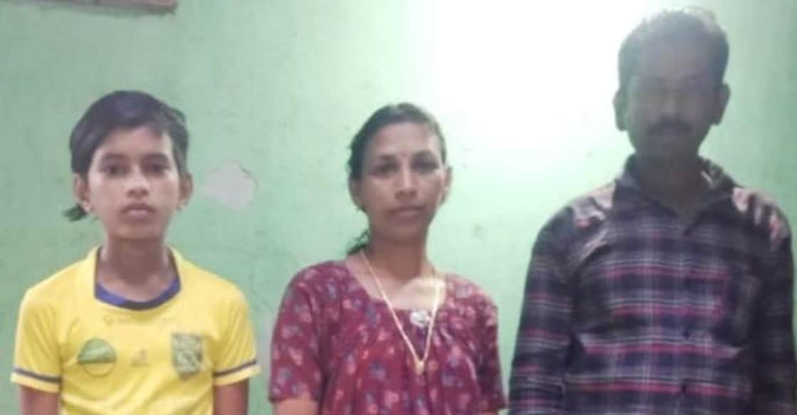 Narayanan (R), his wife Shiji (M) and their son Amal. Photo: Special arrangement