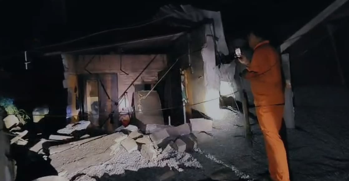A Fire Force officer at Mariyam Beevi's house after the accident. Photo: Special Arrangement. 
