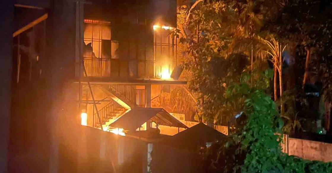 Fire at Kayamkulam shopping complex. Photo: Special arrangement