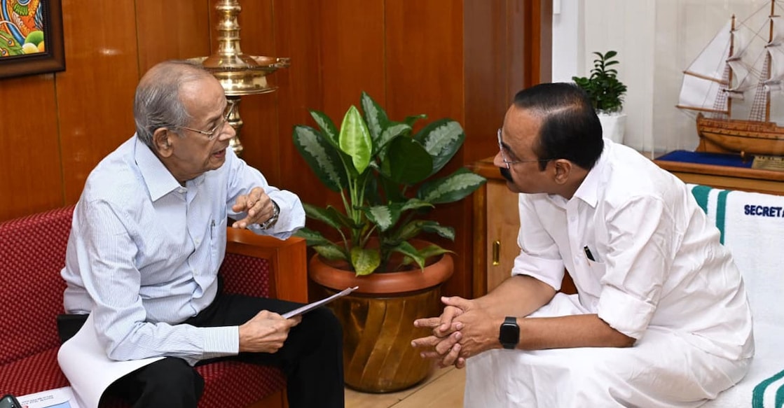 Metro Man E Sreedharan and Chief Minister VD Satheesan. Photo: Special Arrangement 
