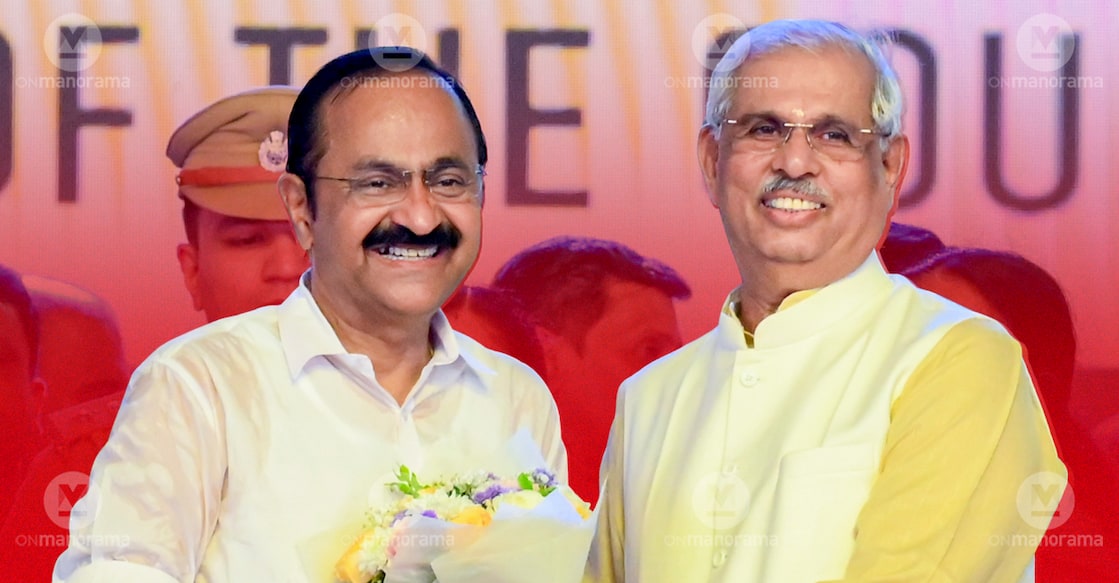 Chief Minister VD Satheesan and Governor Rajendra Arlekhar. Photo: File/ Manorama. 