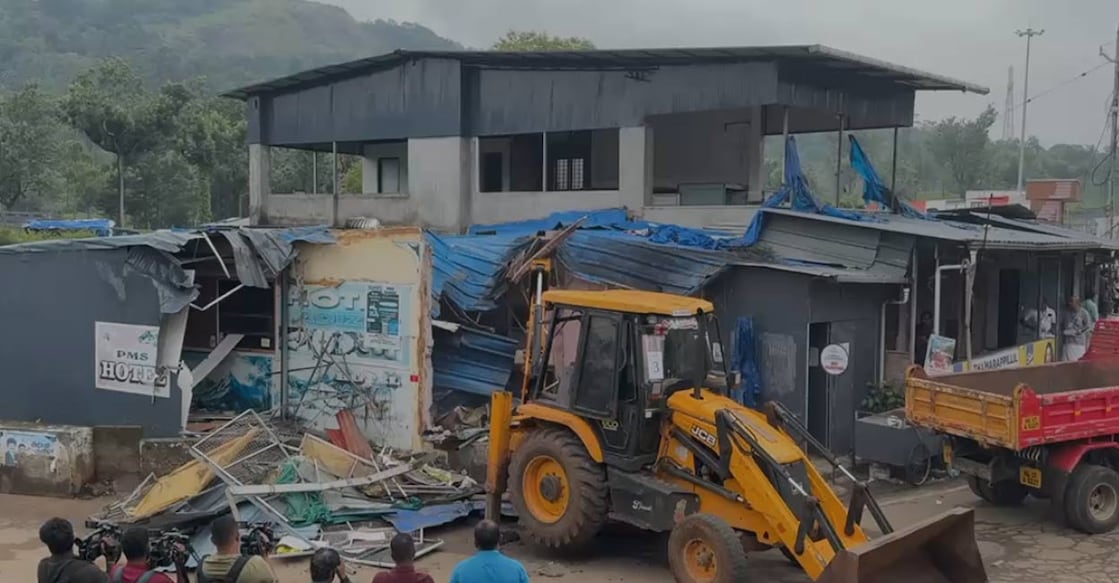 Demolition of illegal constructions begins along Panniyar River. Photo: Special Arrangement.