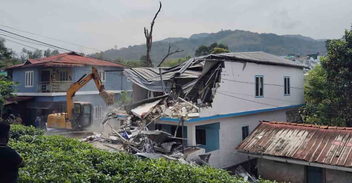 Eviction drive against encroachments in Pooppara town. Photo: Special arrangement