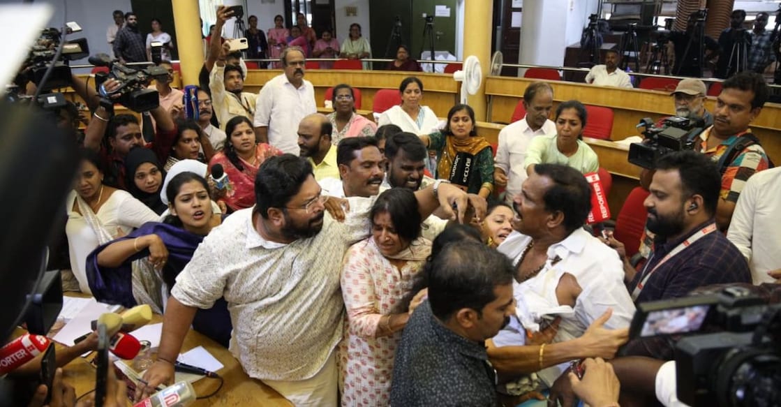 image - tvm-corporation-tussle