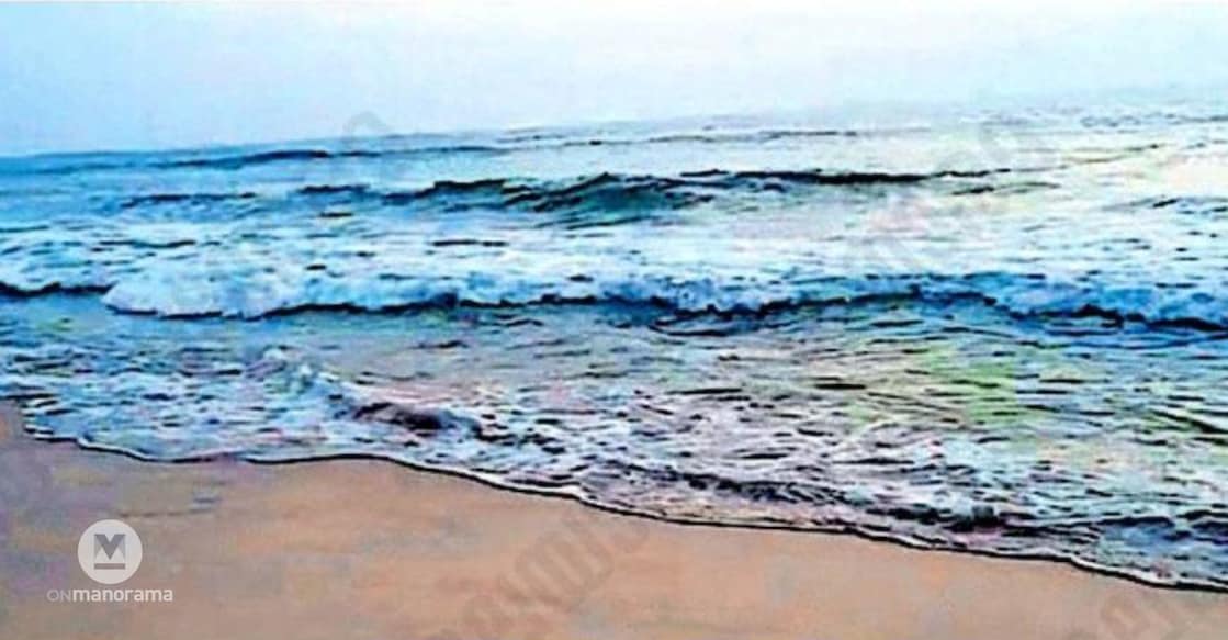White foam in the seawater at Sasihithlu Beach in Kundapura. Photo: Special arrangement