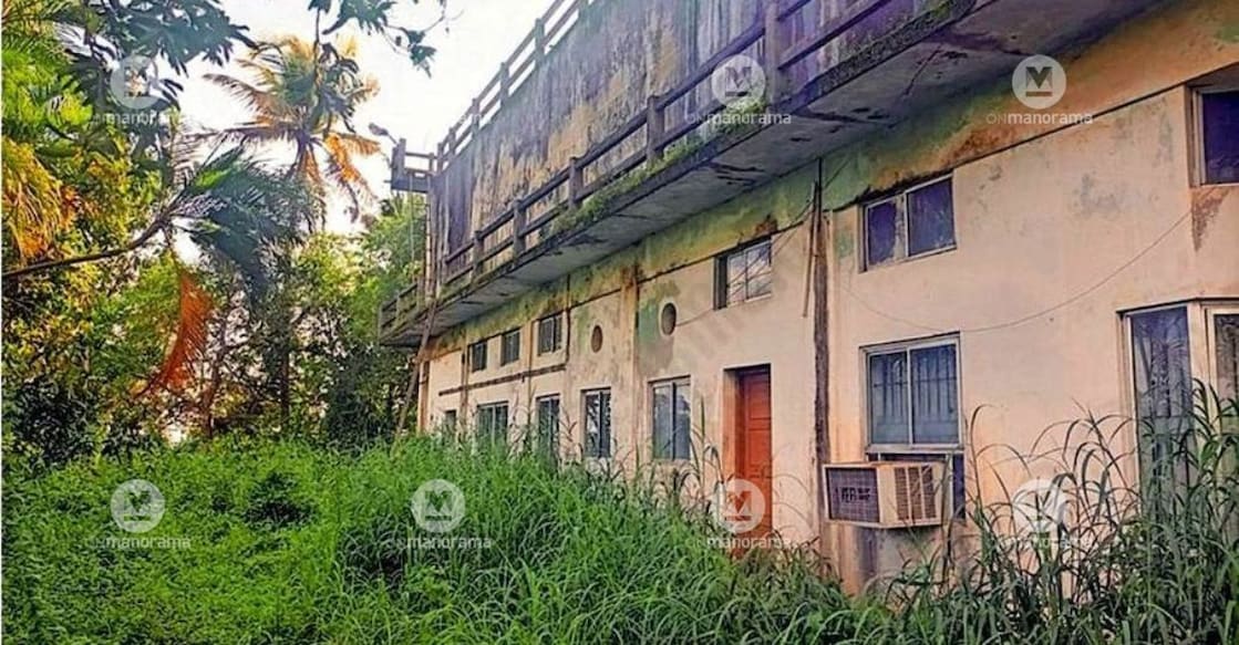 The Kerala Water Authority's Inspection Bungalow at Kormala in Muvattupuzha, a landmark structure now facing decay due to years of neglect. Photo: Special Arrangement