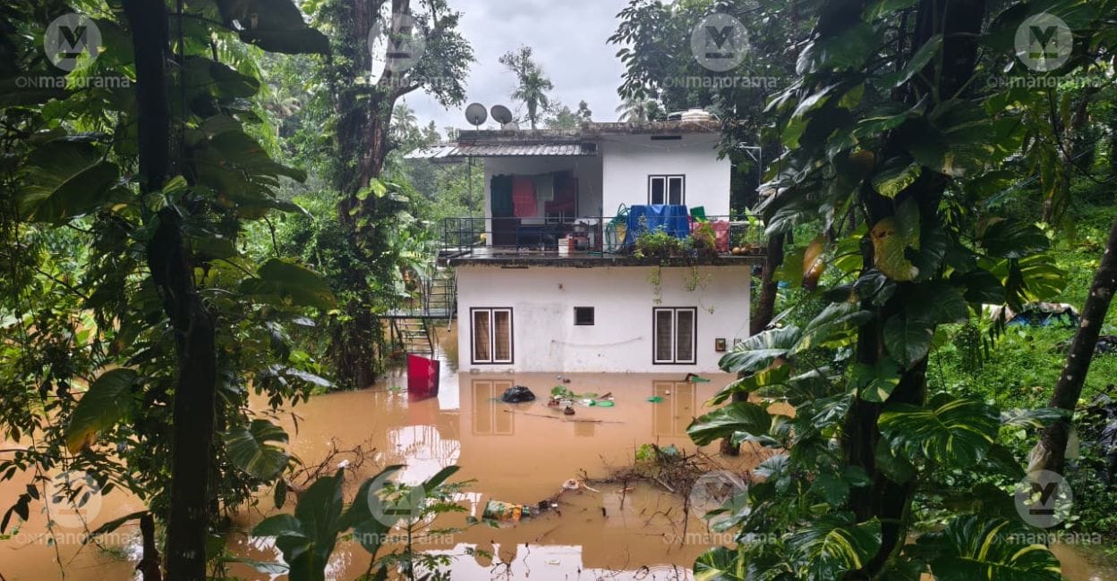 A house submerged in flood waters in Thodupuzha. Photo: Manorama