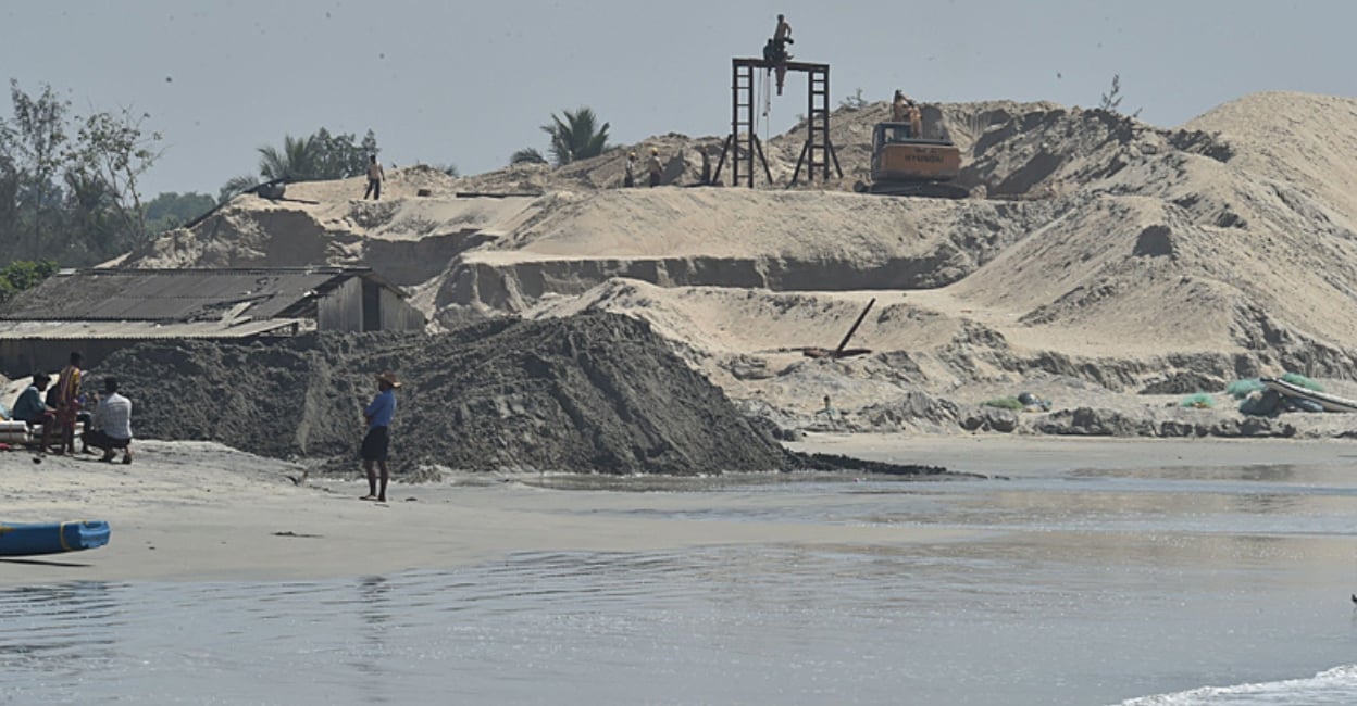 Centre moves to tighten control over mineral-rich lands; Kerala's black sand sector faces threat