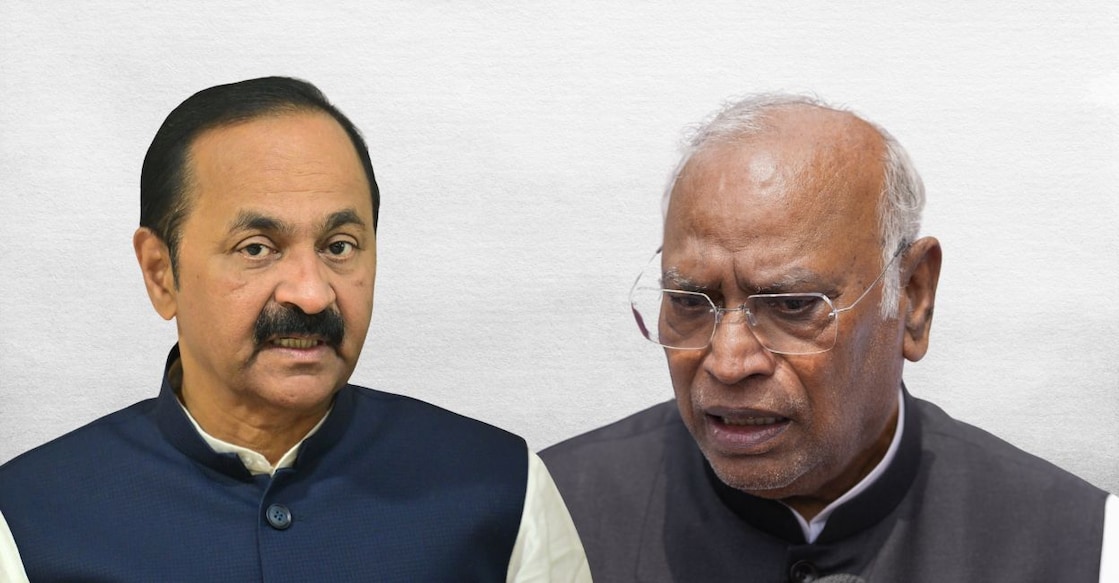 VD Satheesan, Mallikarjun Kharge. Photo: Manorama