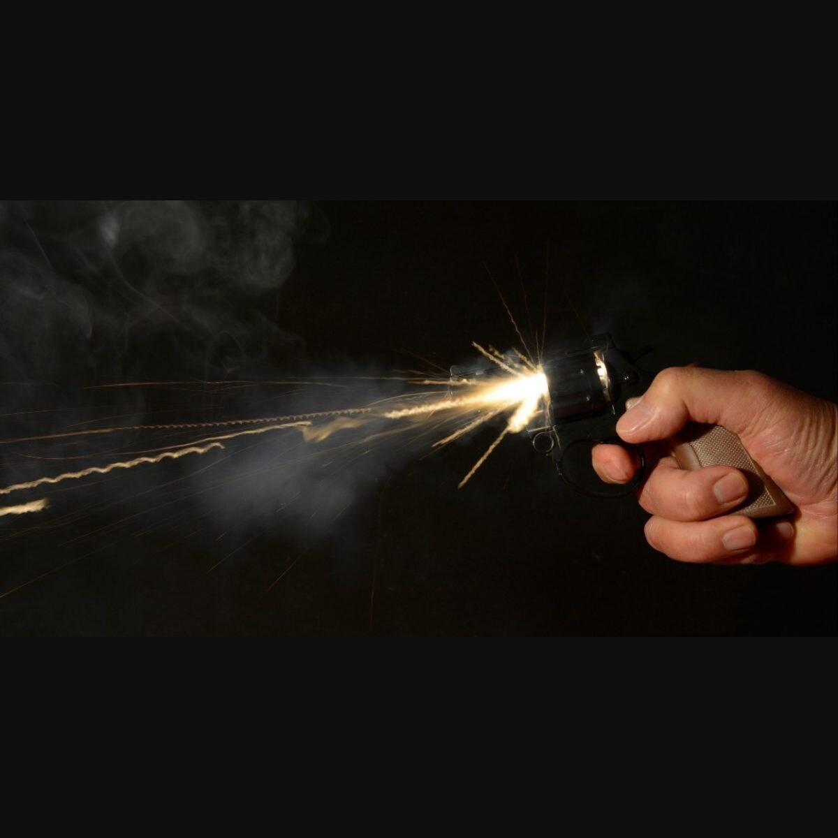 After a lull, gunfire returns to Manjeshwar; shopkeeper threatened, shot fired into air