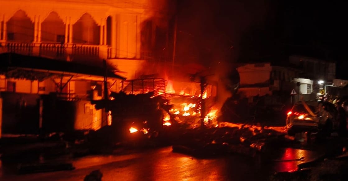 kannur-accident-fire - kannur-accident-fire
