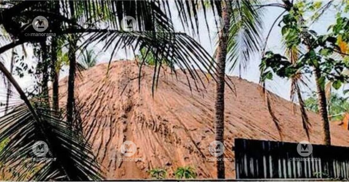 Sand dredged from the Bharathapuzha piled up for sale at Koottakkadavu in Kudallur. Photo: Special Arrangement.