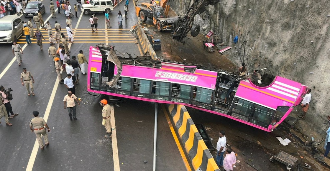 image - kuttippuram-bus-accident