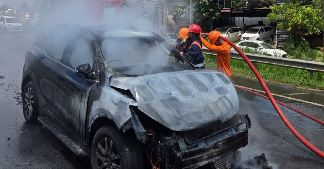 The Chalakudy Fire Force promptly arrived at the scene to carry out rescue operations.  Photo: Special Arrangement. 
