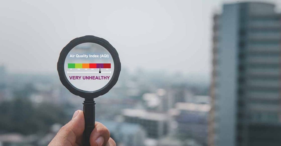 Even during the late-night hours, when vehicular traffic is minimal, the AQI has remained alarmingly high in Kochi. Photo: iStock