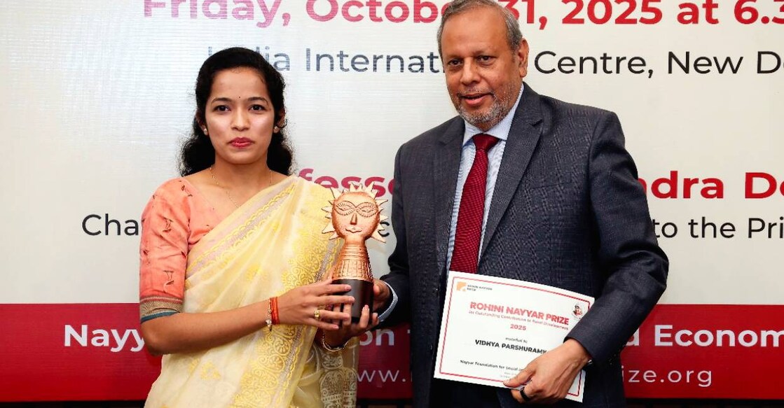 Social entrepreneur Vidhya Parshuramkar receives the fourth Rohini Nayyar Prize at a ceremony, in New Delhi. Photo: PTI