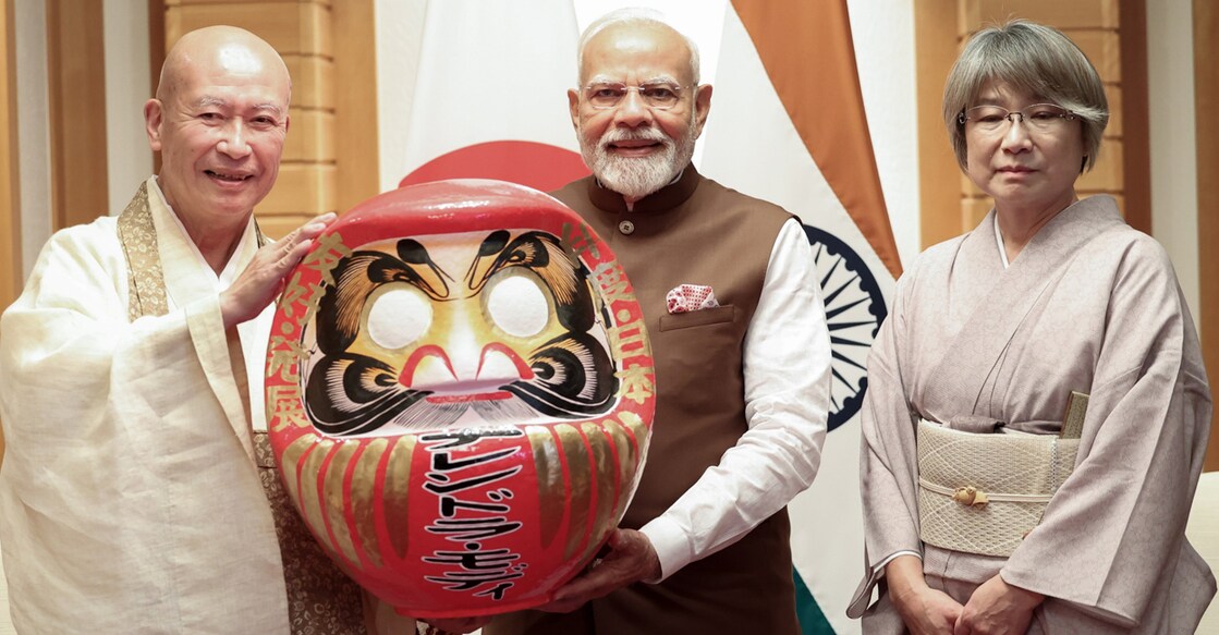 Seishi Hirose, Chief Priest of Shorinzan Daruma-Ji Temple in Takasaki-Gunma gifting PM Narendra Modi a Daruma Doll in Japan. Photo: X/@narendramodi