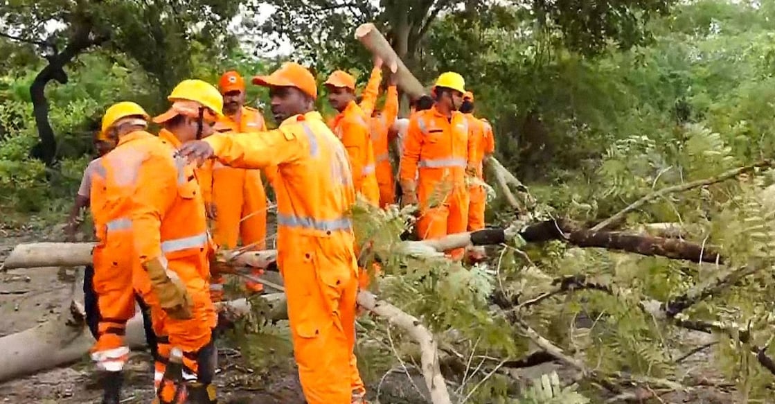 cyclone-montha-main-2 - 1