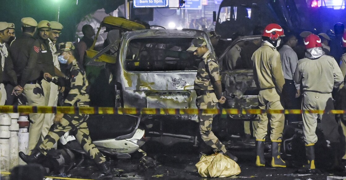 delhi-blast-police-image