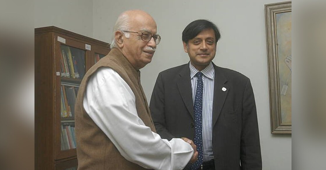 L K Advani and Shashi Tharoor, a picture shared by Tharoor on this X handle. Photo: ShashiTharoor/X