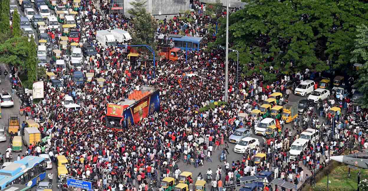 People celebrate Royal Challengers Bengaluru's first Indian Premier League (IPL) title win outside Chinnaswamy stadium in Bengaluru. Photo: Reuters/Stringer