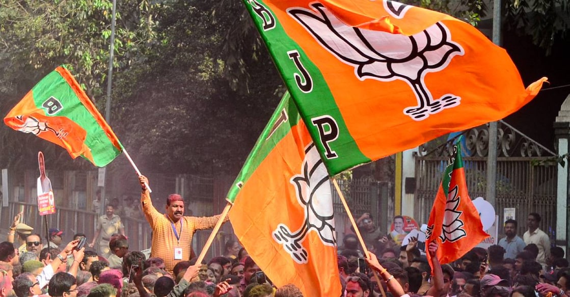  BJP workers celebrate victory in BMC elections. Photo: PTI