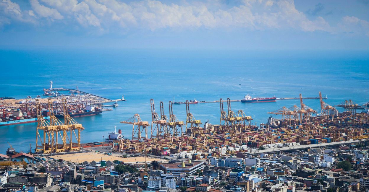 ‘Colombo: Port of Call’ maps a place through its visitors | Book Review ...