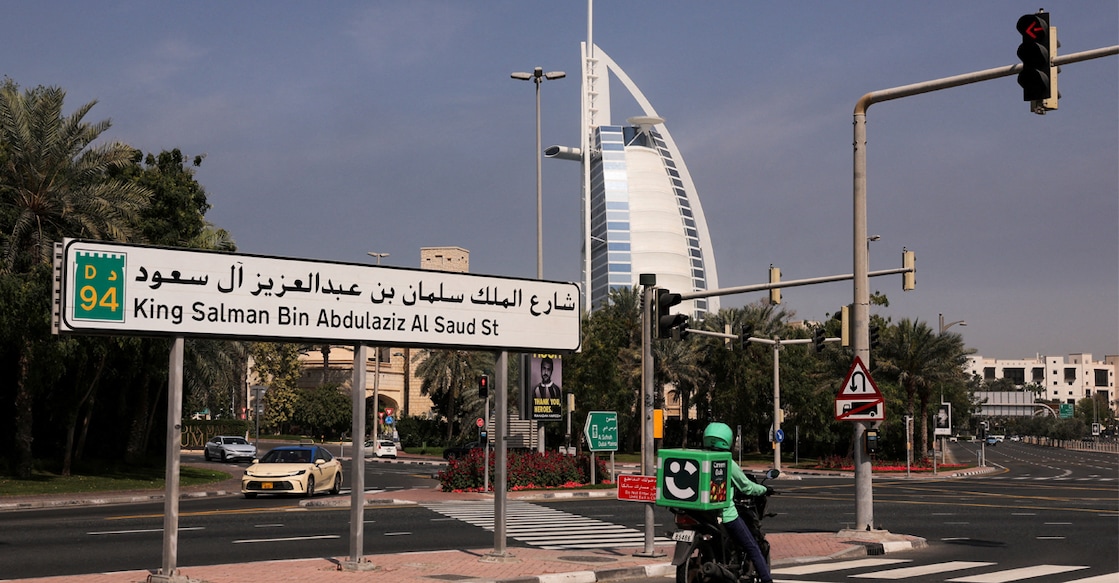 Burj Al Arab stands, after an Iranian attack, following United States and Israel strikes on Iran, in Dubai, United Arab Emirates, March 1, 2026. Photo: Reuters