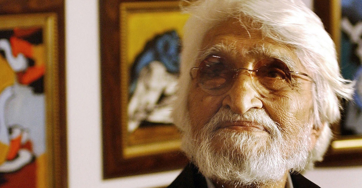 LIFESTYLE-INDIA-ART-HUSAIN-FILES In this file photo from January 14, 2004, MF Husain poses during the inauguration of an exhibition at the National Art Gallery in Mumbai. File photo: AFP/ Sebastian D'Souza