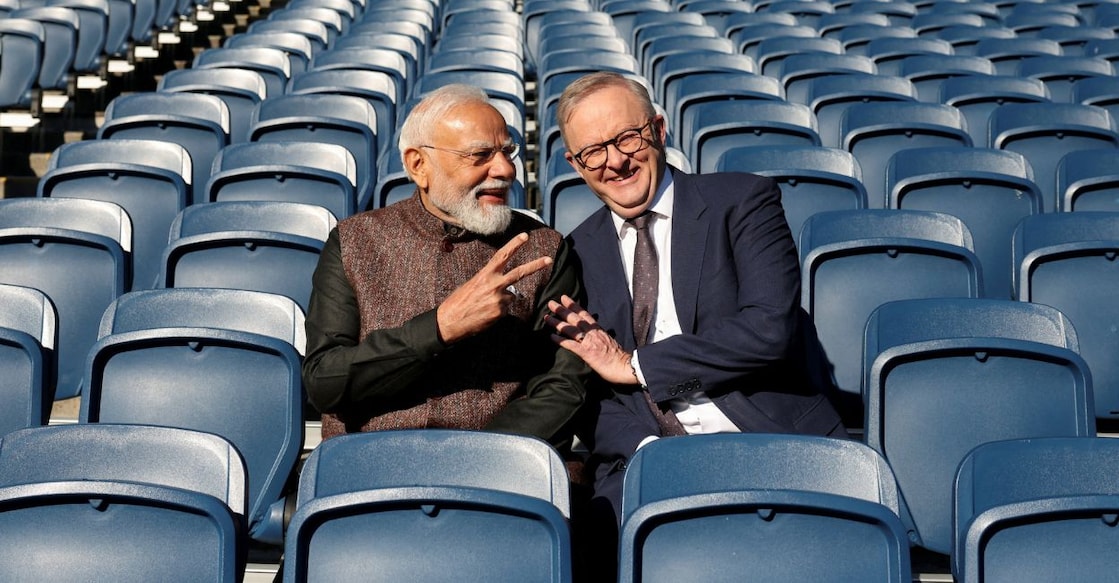 Australian Prime Minister Anthony Albanese and Indian Prime Minister Narendra Modi pose for a picture in the stands at the Melbourne Cricket Ground (MCG) in Melbourne, Australia, July 10, 2026. Photo: Reuters
