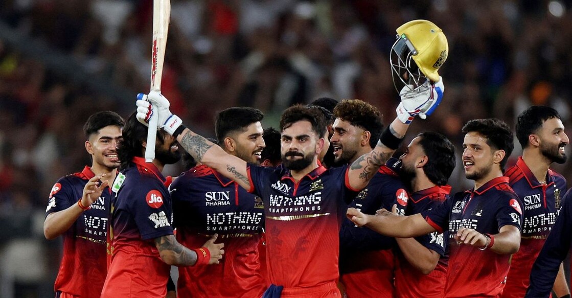 Royal Challengers Bengaluru's Virat Kohli celebrates with teammates after winning the Indian Premier League. Photo: Reuters