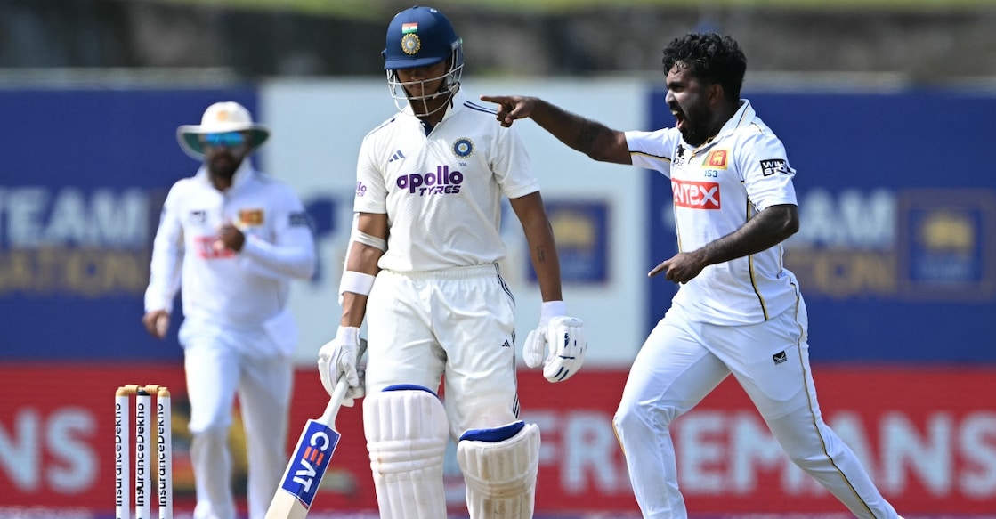 Sri Lanka's Asitha Fernando (R) celebrates after taking the wicket of India's Yashasvi Jaiswal. Photo: AFP