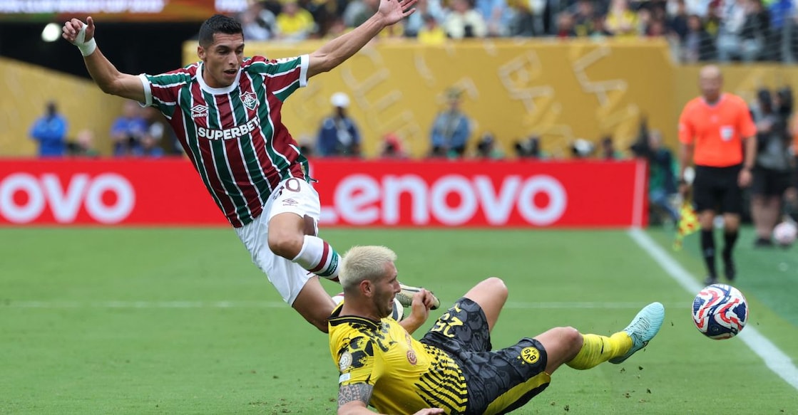 FIFA Club World Cup Fluminense's Kevin Serna in action with Borussia Dortmund's Niklas Sule. Photo: Reuters/Mike Segar