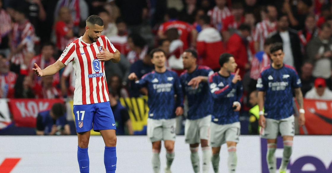 Atletico Madrid's David Hancko looks dejected after Arsenal's Viktor Gyokeres scores their first goal. Photo: Reuters