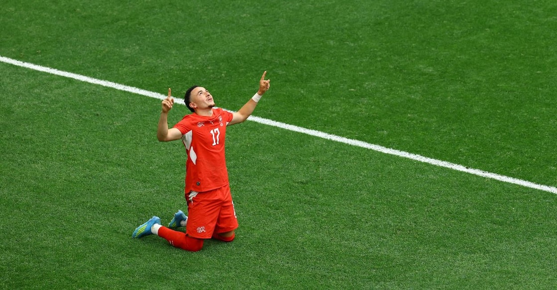 Switzerland's Ruben Vargas celebrates scoring their first goal. Photo: REUTERS/Albert Gea TPX IMAGES OF THE DAY