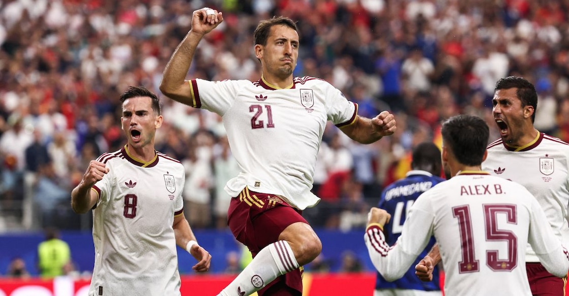 oyarzabal-penalty-spain
