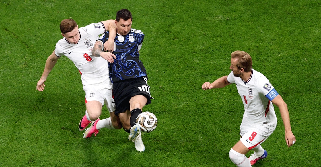 England's forward Harry Kane looks on as his teammate Elliot Anderson fights for the ball with Argentina's Lionel Messi during the 2026 World Cup semifinal at the Atlanta Stadium in Atlanta on July 15, 2026. Photo: AFP/ Patricia de Melo Moreira 