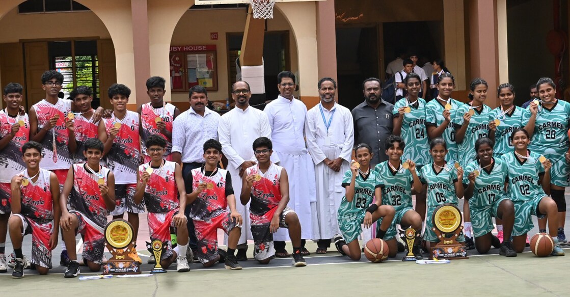 Loyola School, Sreekaryam and Carmel School, Vazhuthacaud emerged champions of Fr Thomas Vempala all-Kerala inter-school basketball tournament in Thiruvananthapuram on November 25, 2025. Photo: Special arrangement 