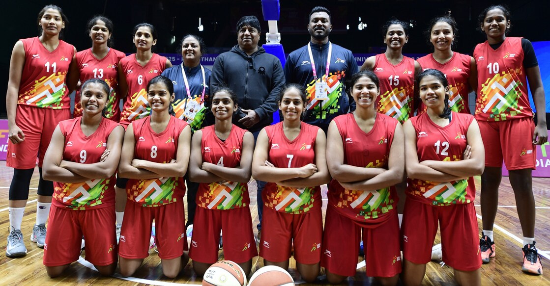 1mg-university-women-basketball